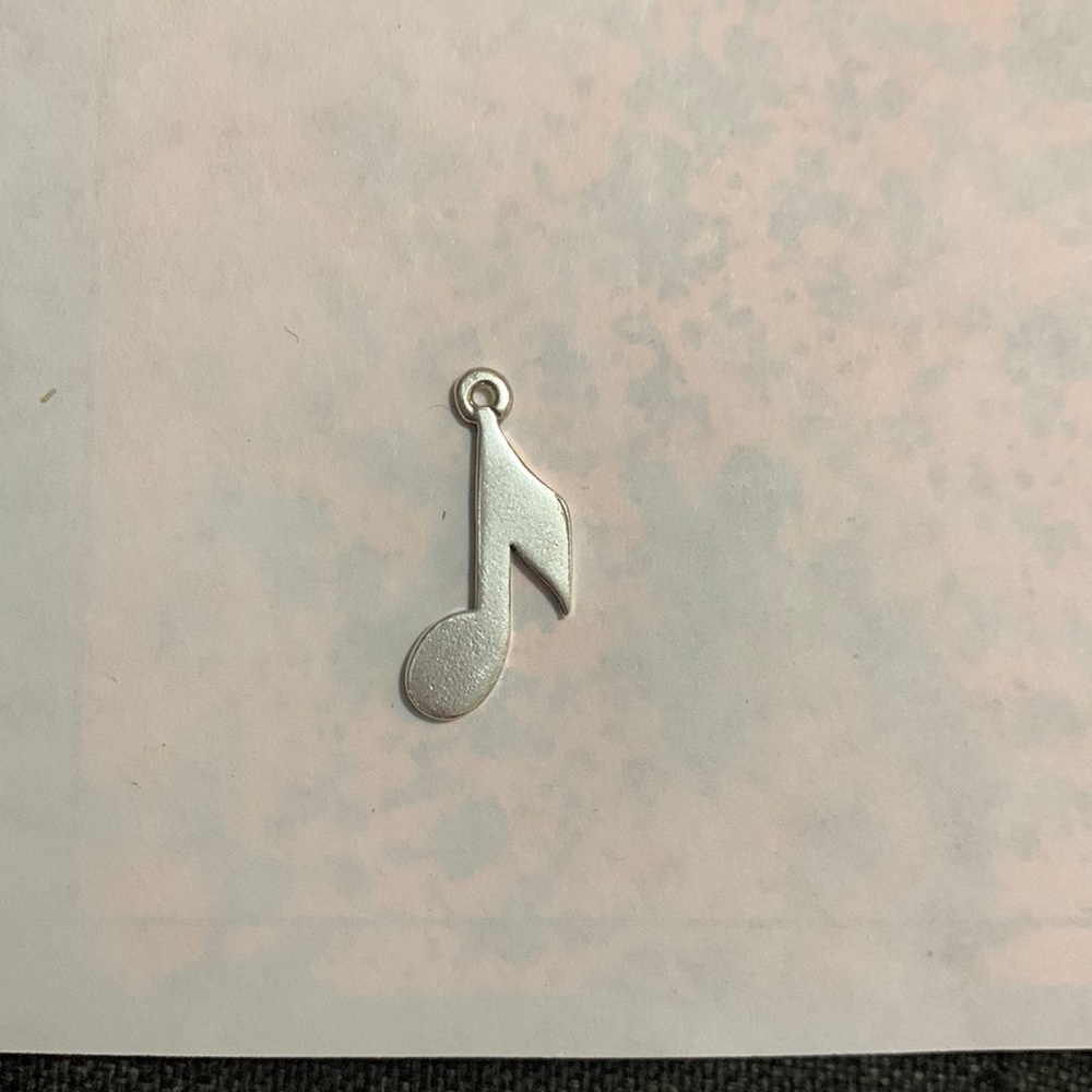 Retired Music Note Charm - image 1
